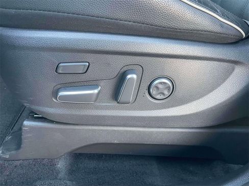 Used 2023 Hyundai Palisade Limited image 19