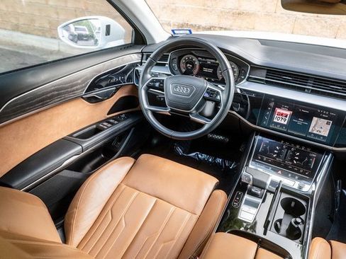 Used 2022 Audi A8 L 3.0T image 17