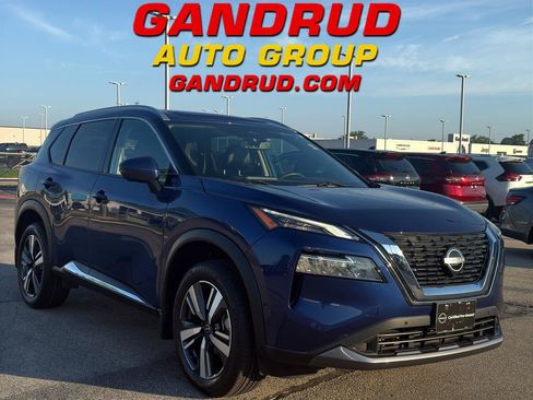 Certified 2023 Nissan Rogue SL w/ SL Premium Package AWD/4WD image 1