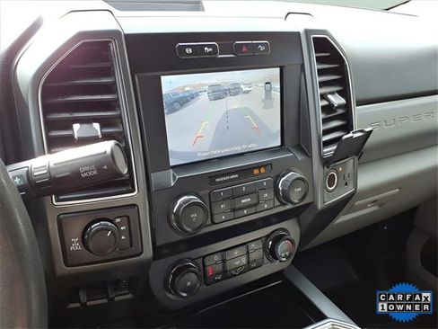 Used 2022 Ford F350 XLT w/ XLT Premium Package image 24