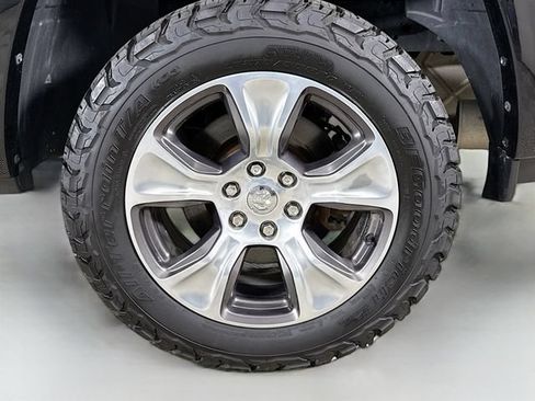 Used 2022 RAM 1500 Laramie AWD/4WD image 30