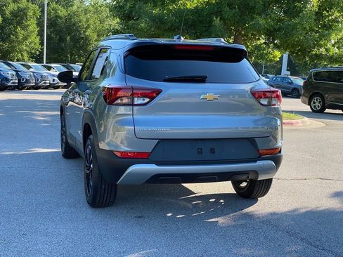 Used 2023 Chevrolet TrailBlazer LT FWD image 5