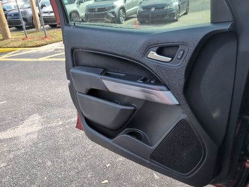 Used 2016 Chevrolet Colorado LT image 23