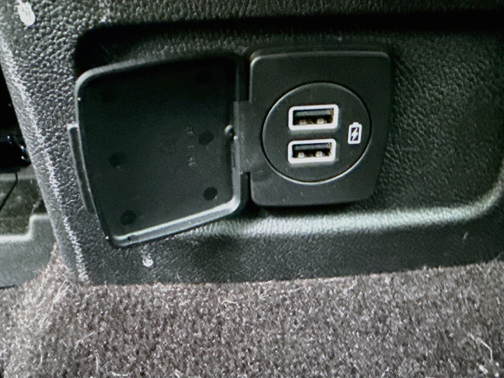 Used 2022 Lincoln Corsair FWD image 27