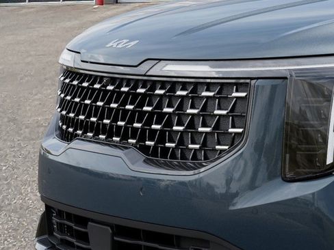 New 2025 Kia Carnival SX Prestige image 12