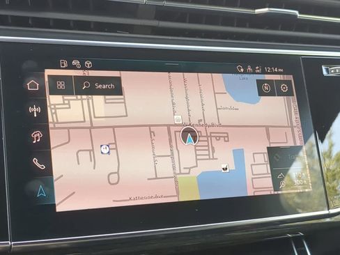 Used 2025 Audi Q7 3.0T Premium Plus image 30