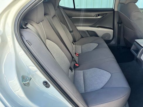 Used 2023 Toyota Camry LE image 29