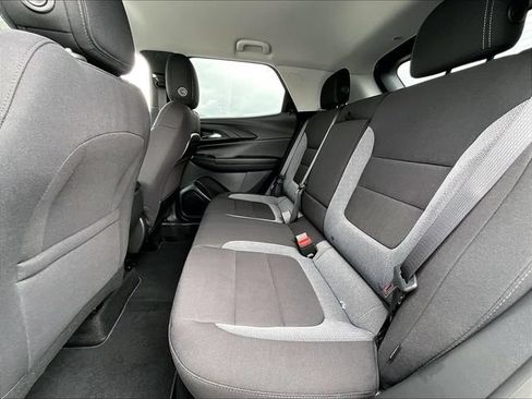 New 2026 Chevrolet TrailBlazer LT w/ Convenience Package FWD image 14