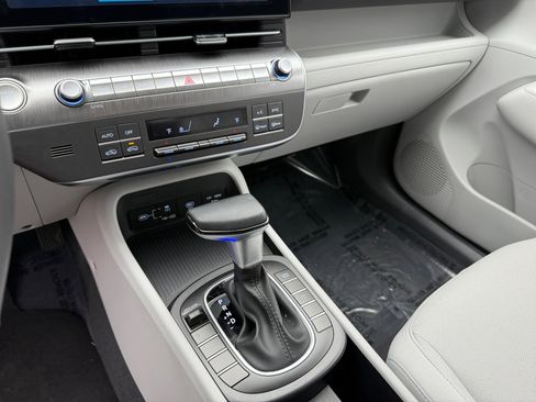 Certified 2024 Hyundai Kona SEL image 13