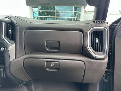 Used 2021 Chevrolet Silverado 1500 LT AWD/4WD image 10