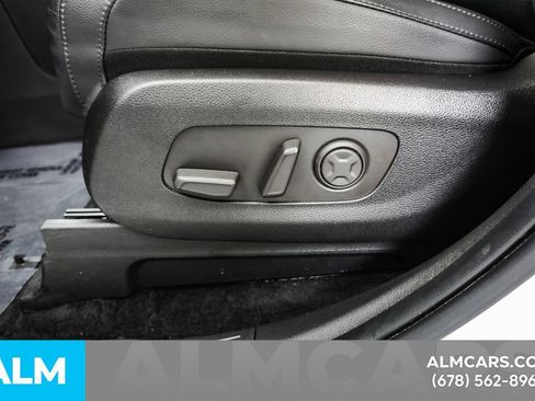 Used 2025 Kia Carnival SX Prestige FWD image 35