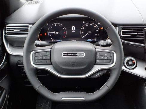New 2026 Jeep Grand Wagoneer L Limited AWD/4WD image 30