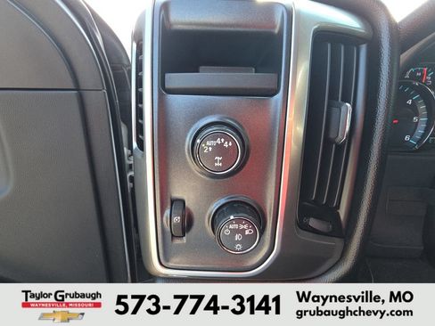Used 2018 Chevrolet Silverado 1500 LT w/ All Star Edition AWD/4WD image 21