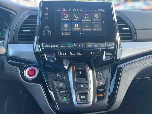Used 2024 Honda Odyssey Touring image 13