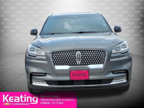 Used 2023 Lincoln Aviator Reserve w/ Equipment Group 201A image 10