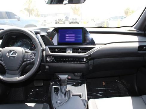 Used 2023 Lexus UX 250h FWD w/ Accessory Package (Z2) image 10