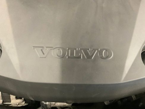 Used 2020 Volvo XC40 T5 R-Design image 34