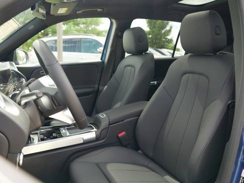 Certified 2026 Mercedes-Benz GLB 250 4MATIC image 38