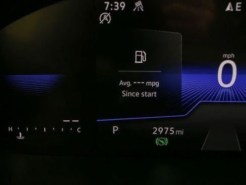 Certified 2024 Volkswagen Taos SE image 42