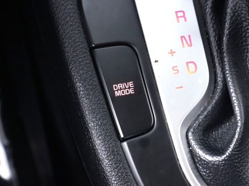 Used 2023 Kia Forte LXS w/ LXS Technology Package image 25