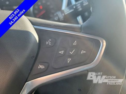 Used 2023 Chevrolet Equinox Premier image 13