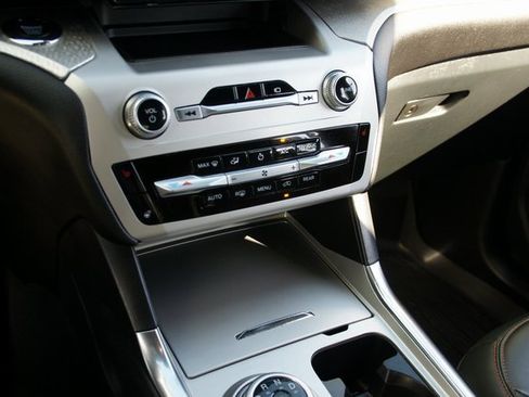 Used 2022 Ford Explorer Timberline image 27