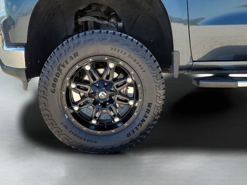 Used 2021 Chevrolet Silverado 1500 LTZ image 18