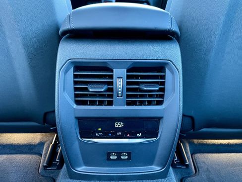 Used 2022 BMW M3 Competition w/ Executive Package image 25