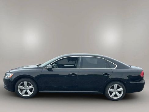 Used 2012 Volkswagen Passat 2.5 SE FWD image 4