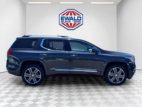 Certified 2019 GMC Acadia Denali w/ Technology Package AWD/4WD image 3