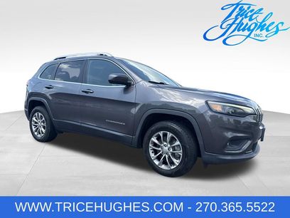 Used 2019 Jeep Cherokee Latitude Plus w/ Comfort/Convenience Group