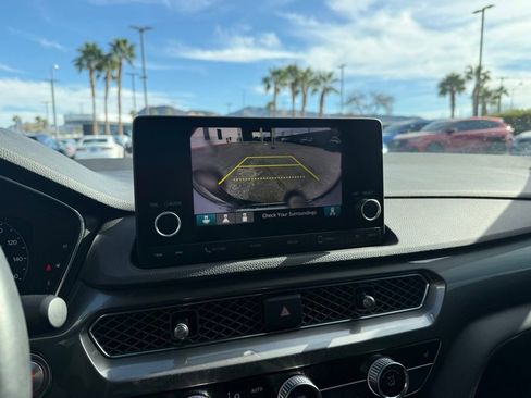 Used 2023 Acura Integra image 11