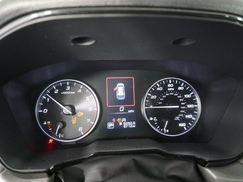 Used 2025 Subaru Outback Premium image 14