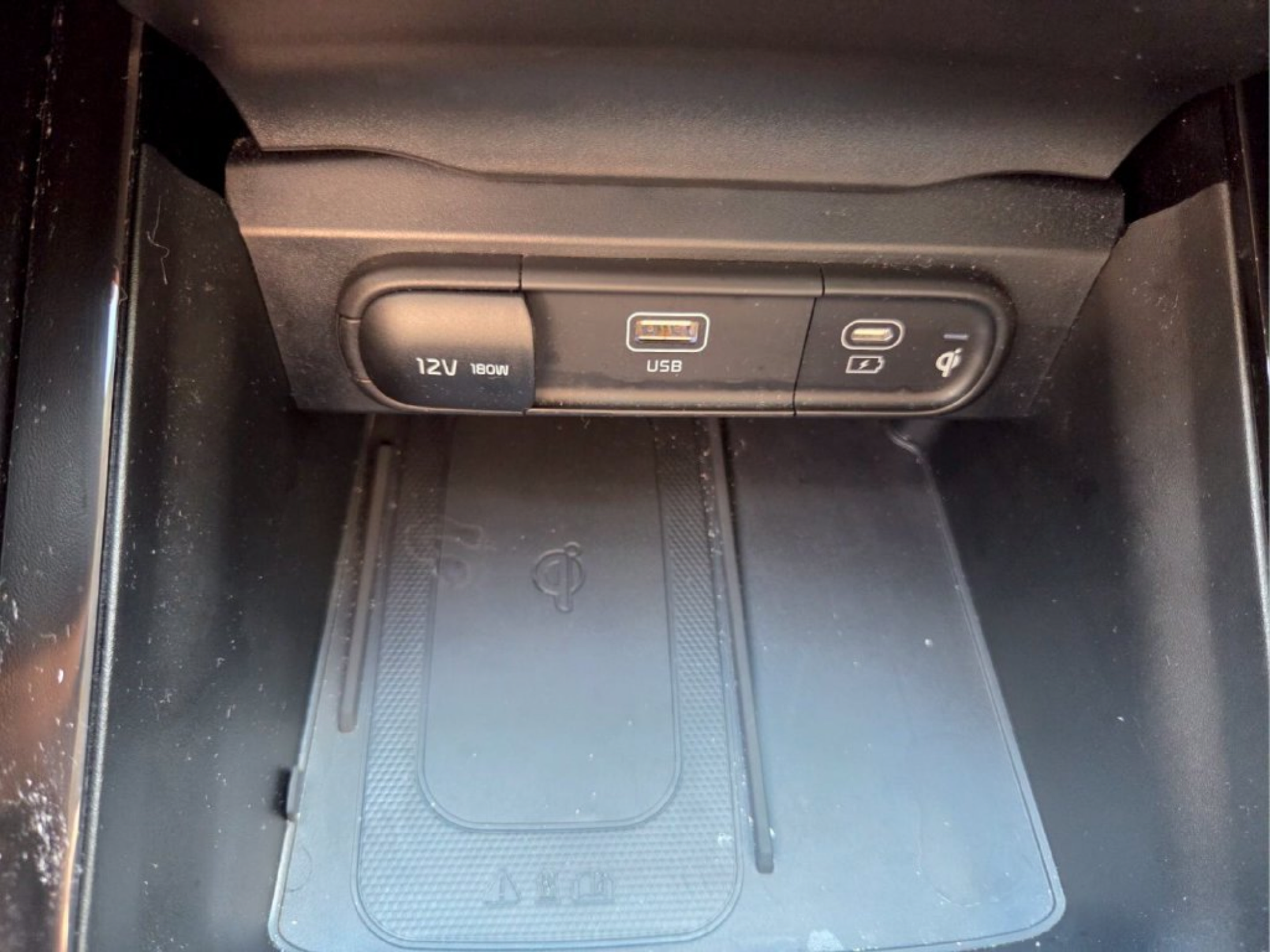 Used 2024 Kia Telluride S w/ S Sunroof Package FWD image 32