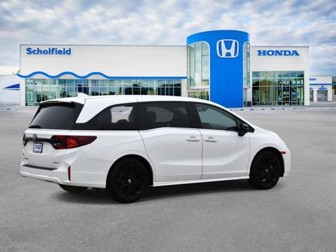 Used 2025 Honda Odyssey Sport-L image 3