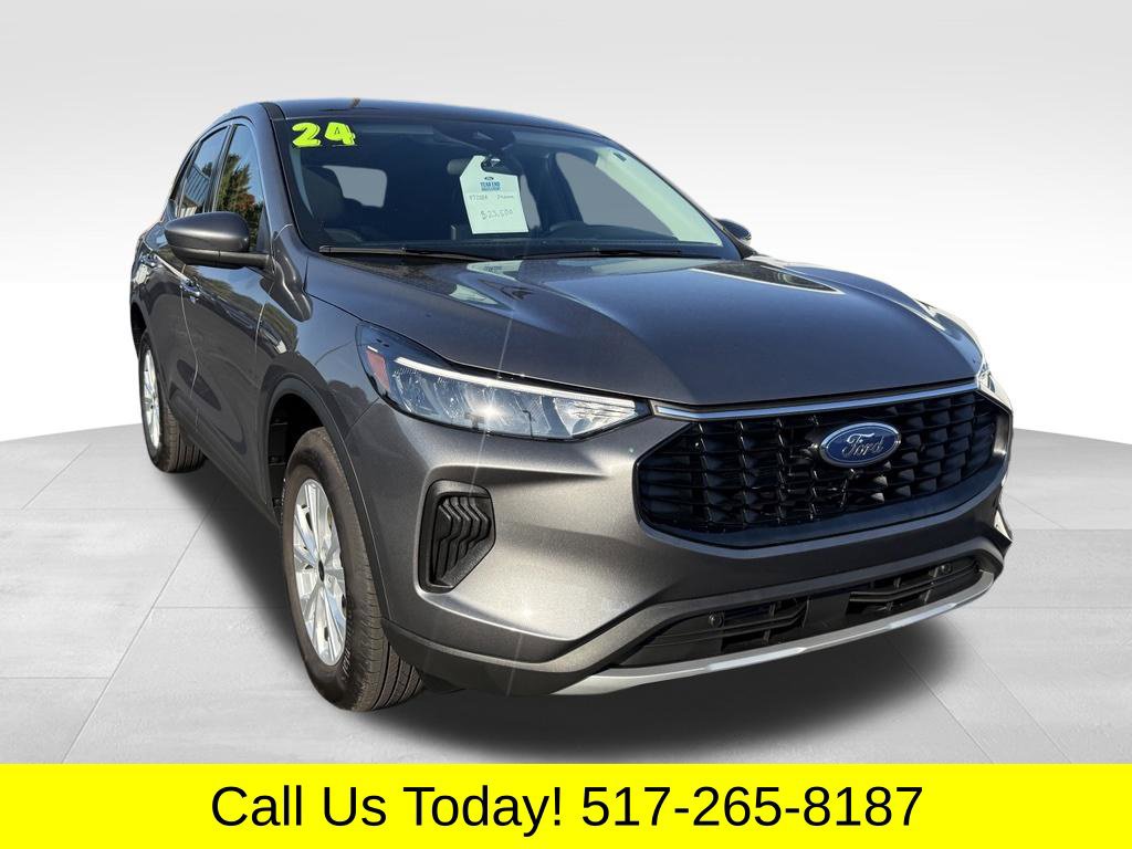 Used 2024 Ford Escape Active w/ Tech Pack #2 AWD/4WD image 1