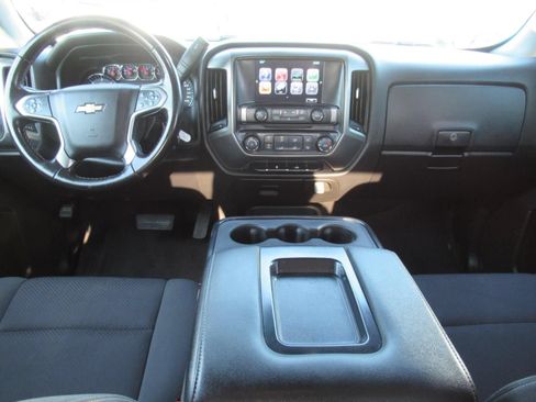 Used 2019 Chevrolet Silverado 1500 LT RWD image 12