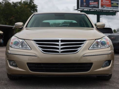 Used 2011 Hyundai Genesis 3.8 RWD image 17