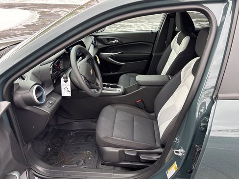 New 2026 Chevrolet Trax LS w/ LS Convenience Package image 14