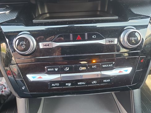 Used 2023 Ford Explorer ST-Line w/ Class IV Trailer Tow Package AWD/4WD image 26