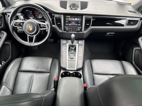 Used 2017 Porsche Macan AWD/4WD image 19