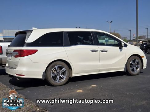 Used 2019 Honda Odyssey Touring image 3