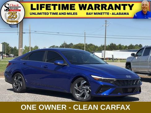 Used 2025 Hyundai Elantra SEL FWD image 1