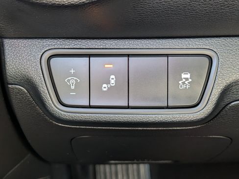 Certified 2024 Kia Forte LXS w/ LXS Technology Package FWD image 26