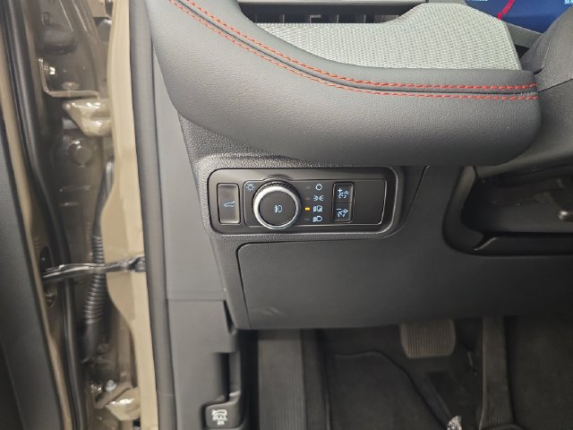 New 2026 Ford Explorer ST-Line AWD/4WD image 38