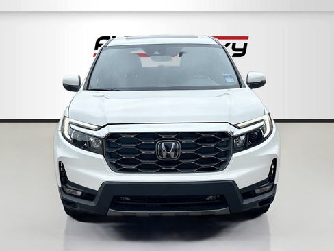 Used 2023 Honda Passport EX-L image 2