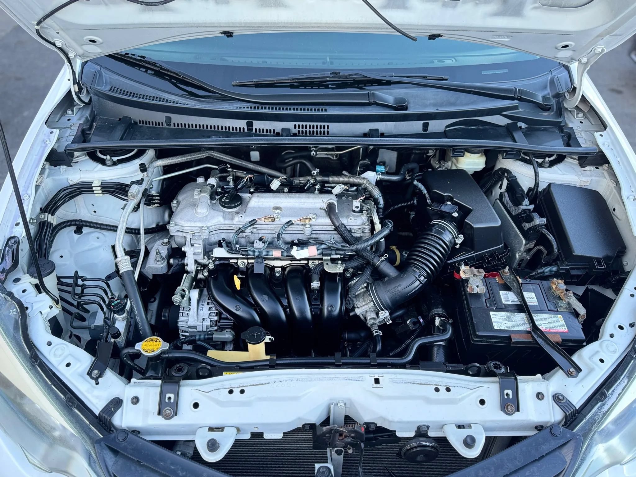 Used 2015 Toyota Corolla L FWD image 24
