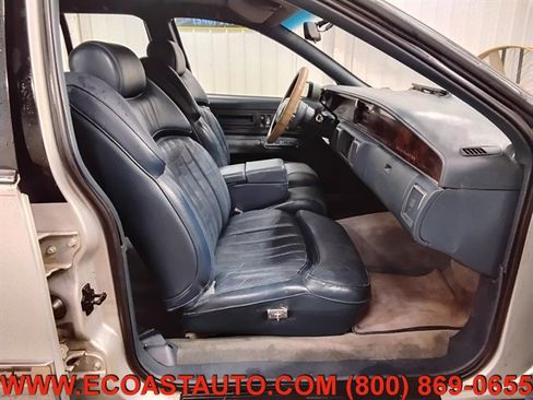 Used 1992 Buick Roadmaster Sedan RWD image 14