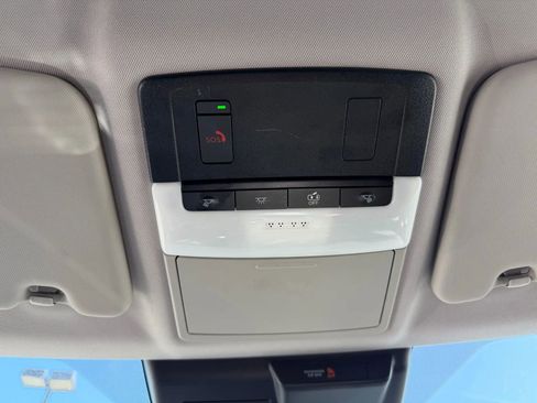 Used 2023 Mitsubishi Outlander SE image 22