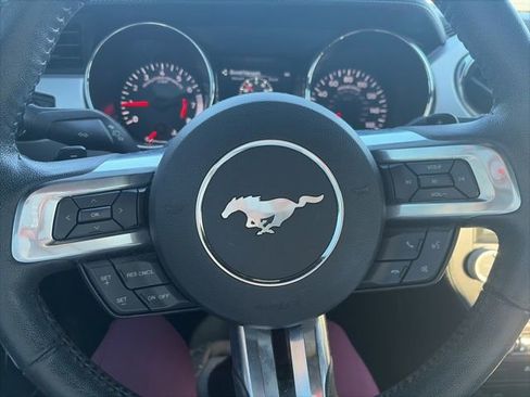 Used 2017 Ford Mustang Premium image 10